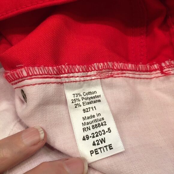 Woman Within size 42w Petite red Capris NWOT - Picture 10 of 11
